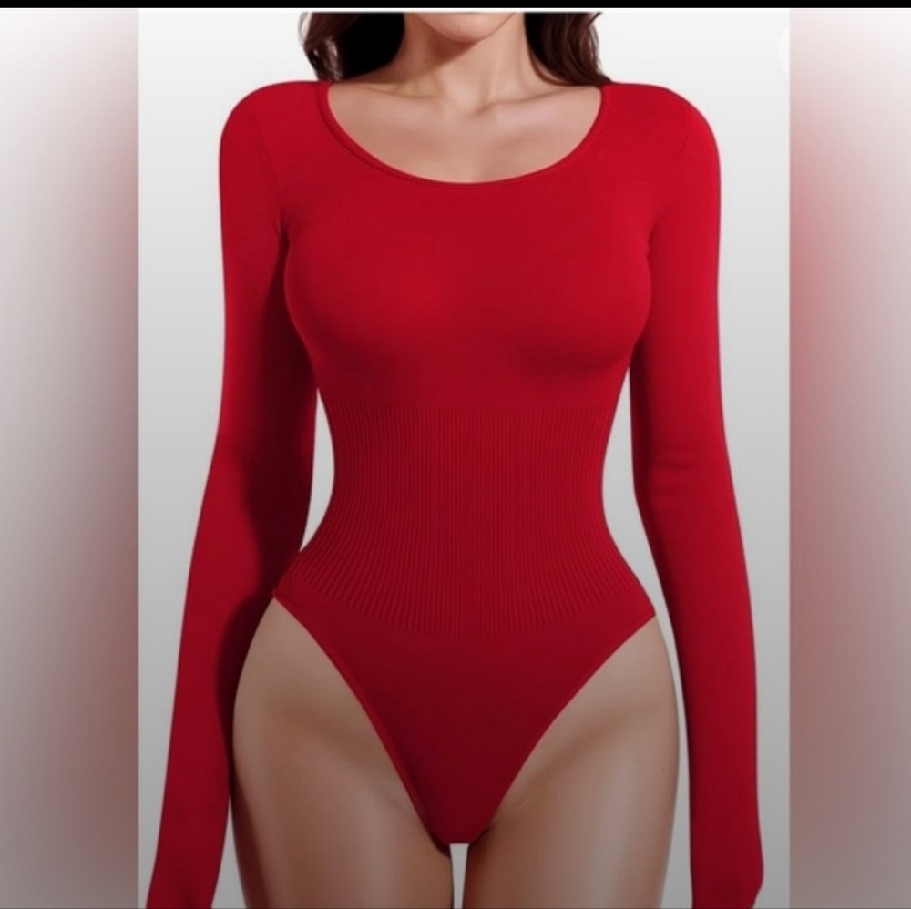 CLOZOZ Ribbed Tummy Control Round Neck Body Suit NWT